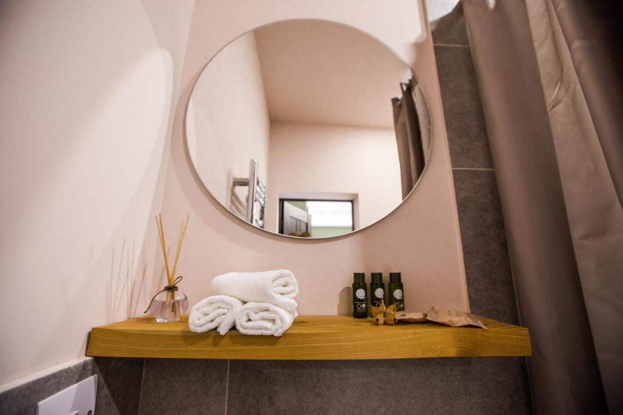 Hotelise I Bells-Of-Ireland Apartment Jerevan Exteriör bild