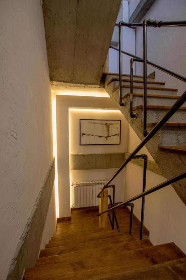 Hotelise I Bells-Of-Ireland Apartment Jerevan Exteriör bild