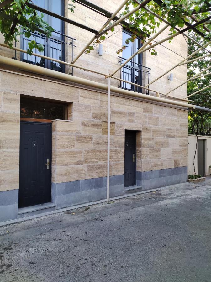 Hotelise I Bells-Of-Ireland Apartment Jerevan Exteriör bild